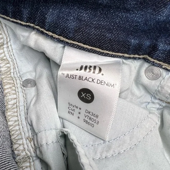 JBD. JUST BLACK DENIM Mini Jean Skirt - Picture 13 of 13